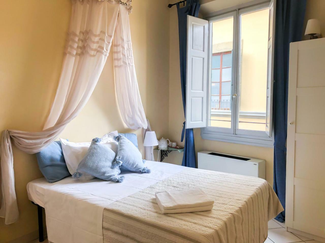 Bed & Breakfast Life Style Novecento 2*