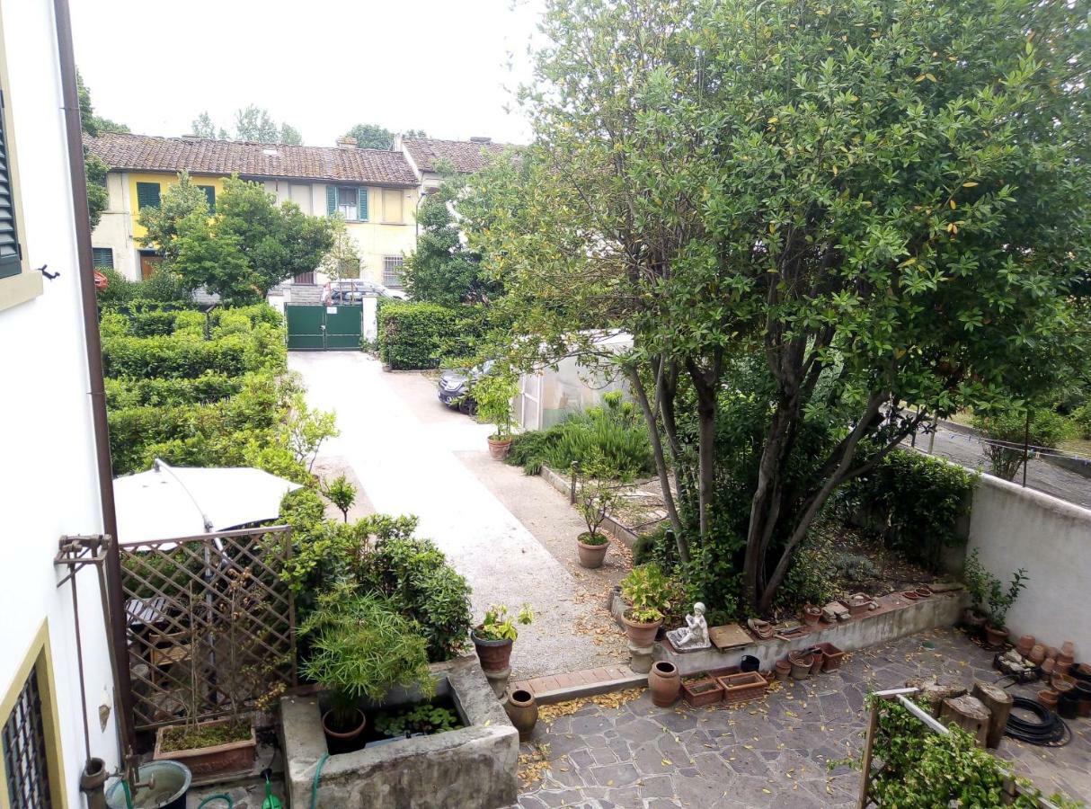 L'oziorinco Apartment *