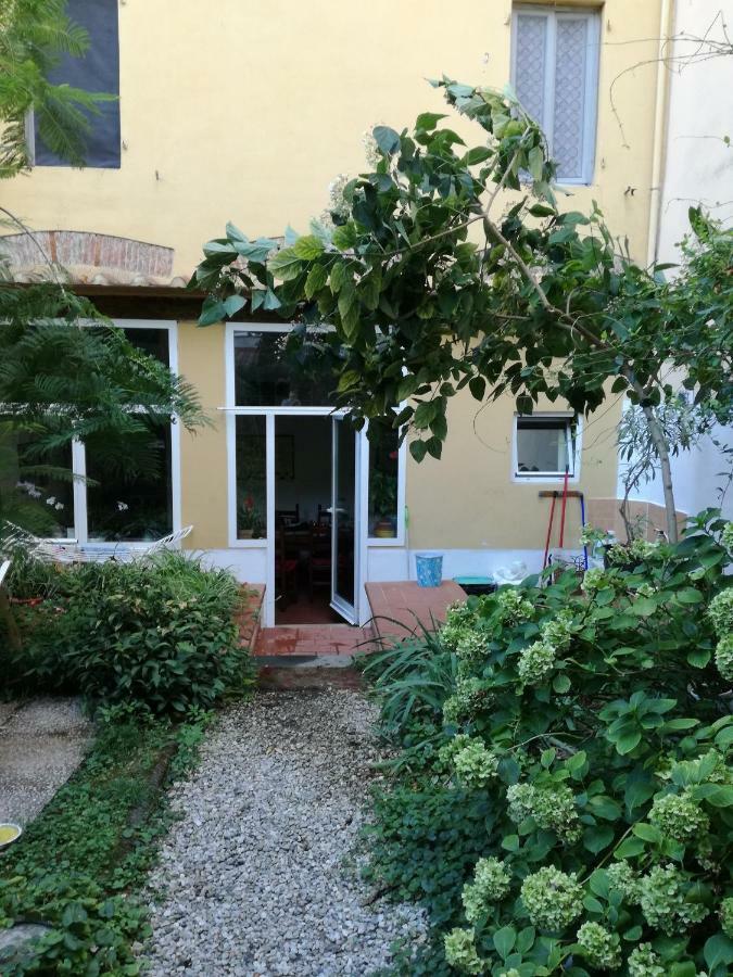 Guest house Casa Corsi 2*