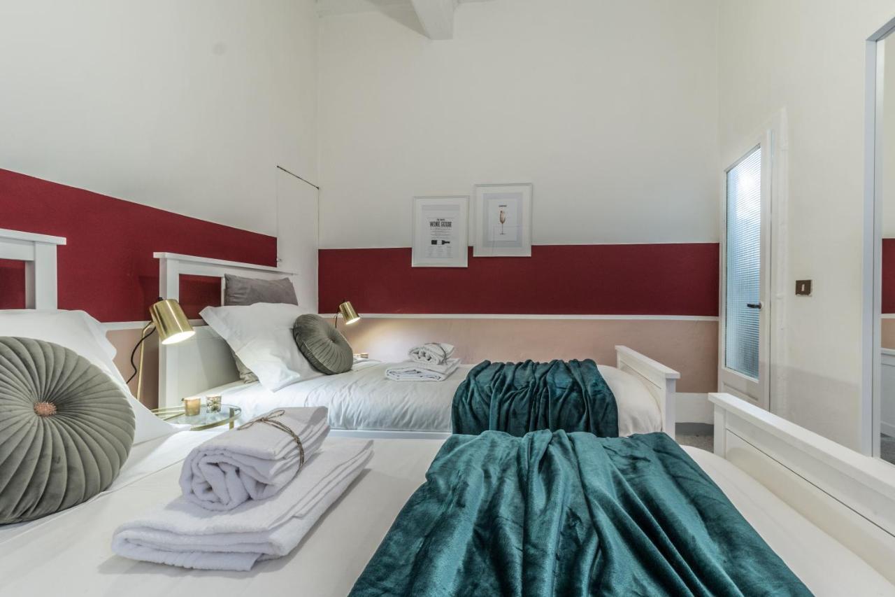 Wine Sangiovese Apartment Florence