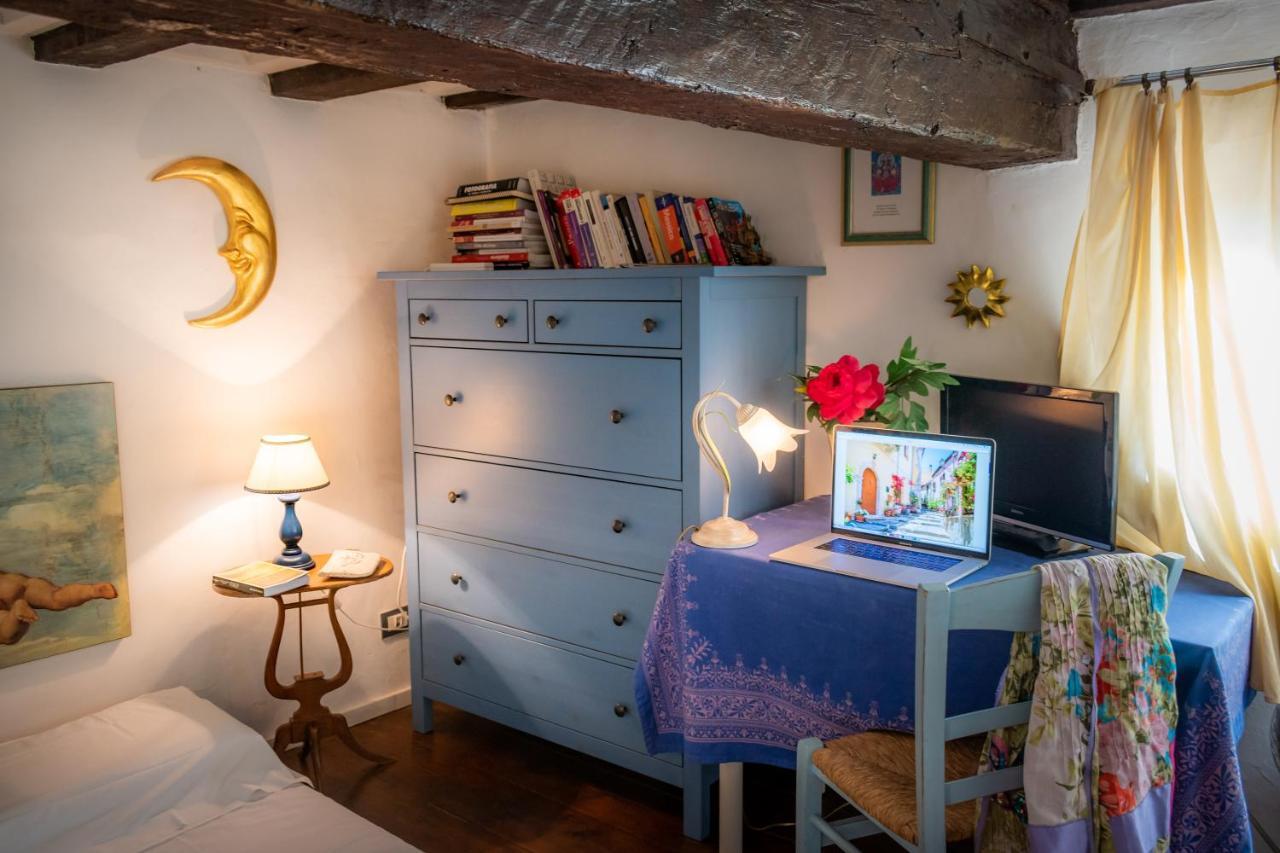 Wonderful Romantic Studio Ponte Vecchio Area Florence