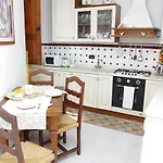Artisti Apartment In Florence With Great A/C