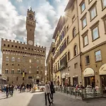 Signoria View Apartment