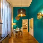 Flamingo Florence Suite