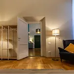 Flamingo Florence Suite