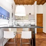 Palazzo Pitti&Boboli Comfortable Apartment