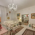 Tintori Place