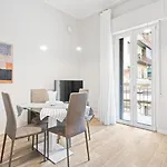 Maragliano Cozy Flat with Balcony