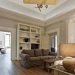 Art Apartment Dante