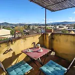 Capponi Terrace