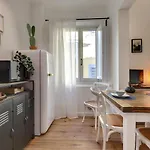 Aida Apartment By Mamo Florence