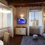 SANTO SPIRITO - Elegante appartamento in pieno centro