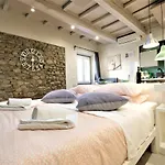 Wine Apartments Florence Grechetto