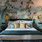 Velona\'S Jungle Luxury Suites