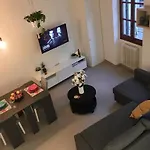 Lola Loft
