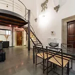 Pepi Loft In A Historical Building