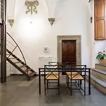 Pepi Loft In A Historical Building