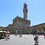 Amazing Apartment In Firenze With Kitchen