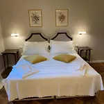 Charming Apt In San Frediano