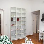 Beautiful Flat In Center