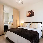 Castelnuovo Flat With Elevator And Free Parking