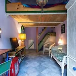 B&B Gautama