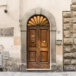 Your Private Apartment In Heart Of Florence