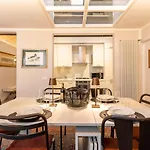 Art Apartment Luxury Sofia Suite