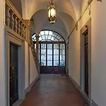 Lovely Flat In The Historical Palazzo Gherardi