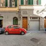 Isidora Apartment By Mamo Florence