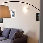 Fossi Elegant Apartment