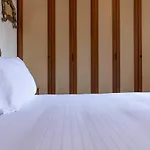 Fossi Elegant Apartment