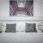 Yid Penthouse Design Apt Novoli