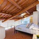 Palazzo Ghibellina by Rental in Florence