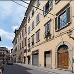 Brand New Nel Cuore Di Firenze