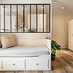 Apartment Novolino With Balcony