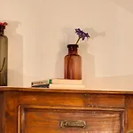 Dafne Apartment By Mamo Florence