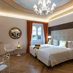 Kairos By Florence Art Apartments