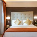 Kairos By Florence Art Apartments