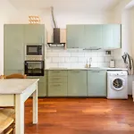 Poliziano Apartment By Mmega