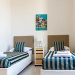 San Lorenzo Market - 2 Bedroom Apartment
