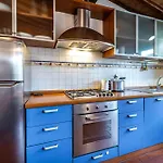 Roommo Oltrarno
