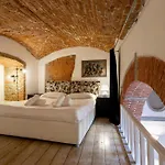 Oltrarno Loft By Halldis