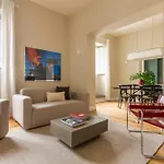 Lungarno Marvelous Apartment With Private Parking