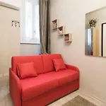 Keys Of Italy - Sreparata 24 Small - Cozy Nest Looks For Solo Traveller
