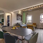 Sant\'Agostino Luxury Apartment By Mamo Florence