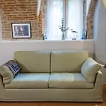 San Frediano Charming Apartment