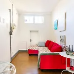 Alfani 63 Apartment