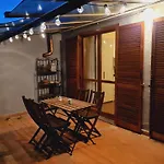 Mansarda Luminosa E Confortevole