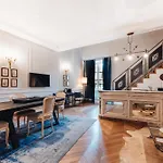 La Croce D\'Oro Santa Croce Suite Apartments